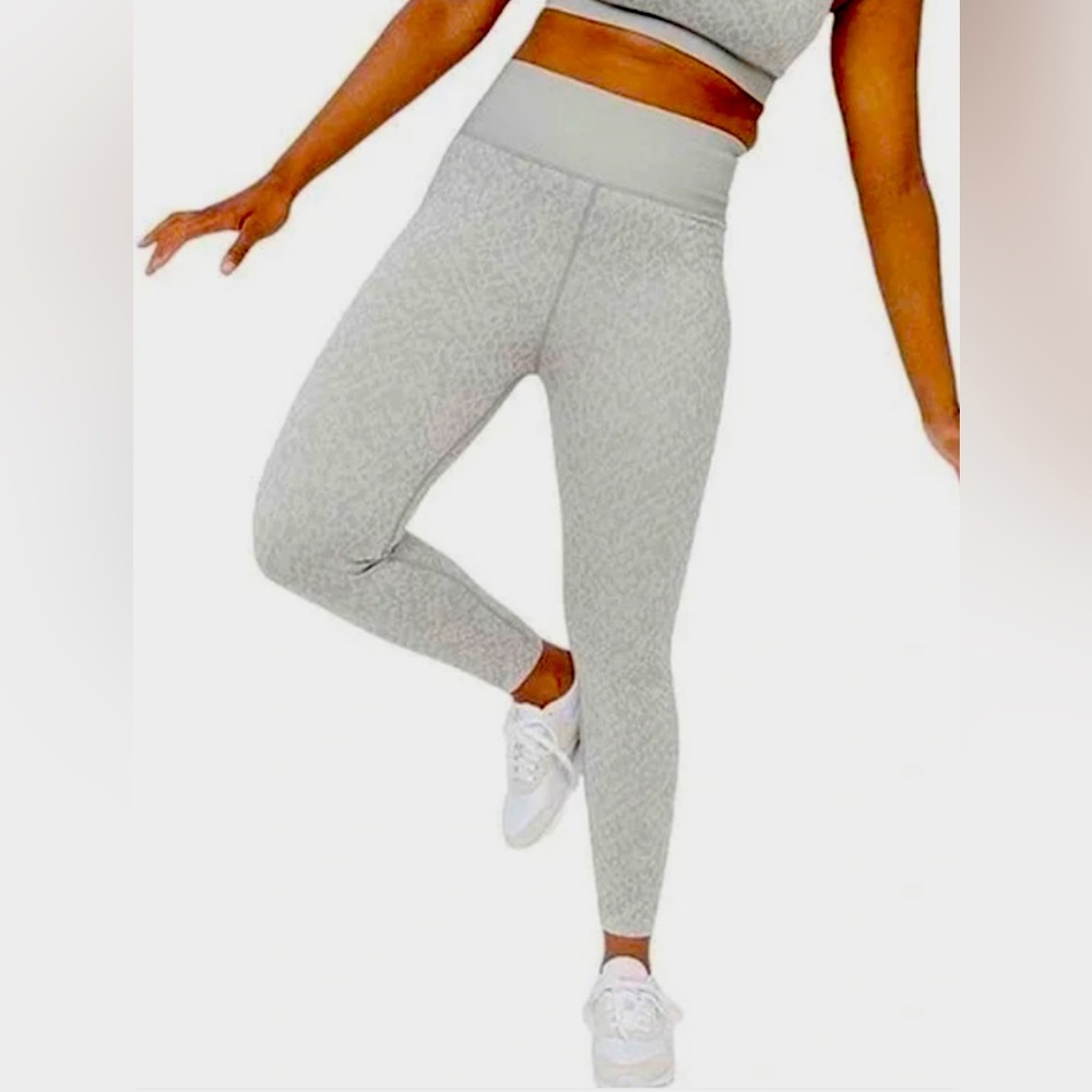 Aerie Offline Seamless Grey Snake Print High Waisted Leggings Small
